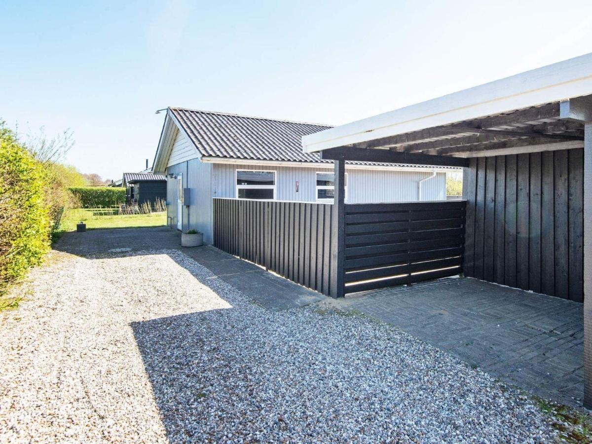 4 Person Holiday Home In Hemmet Exteriör bild